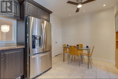 34 ASHBURY AVENUE Toronto (Oakwood Village) Ontario photo 7