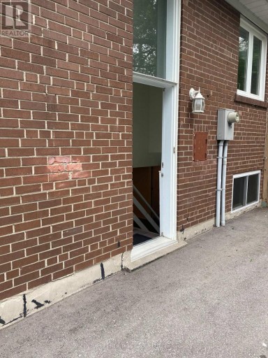 BSMT - 17 GAILONG COURT, Toronto (Parkwoods-Donalda), Ontario, M3A1X7