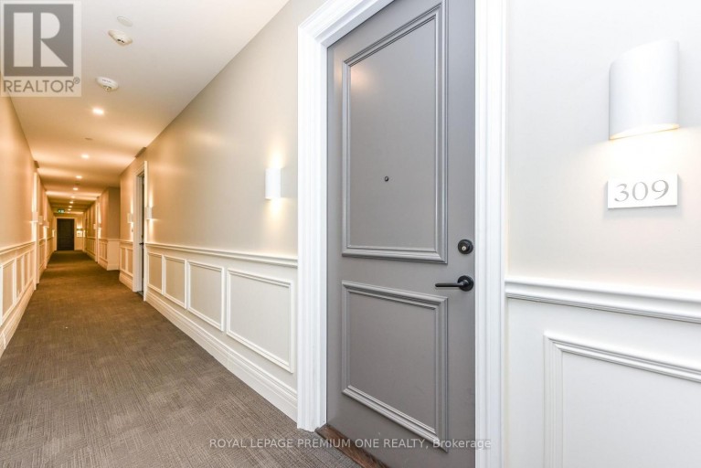 309 - 571 PRINCE EDWARD DRIVE N, Toronto (Kingsway South), Ontario, M8X0A1