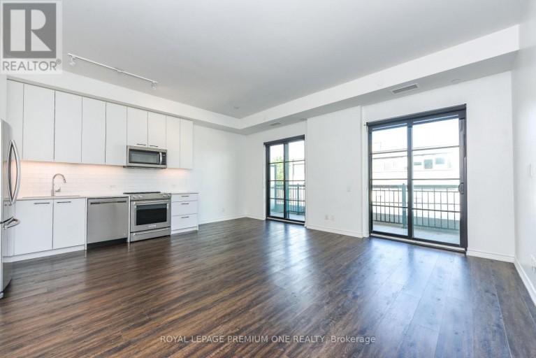 309 - 571 PRINCE EDWARD DRIVE N, Toronto (Kingsway South), Ontario, M8X0A1