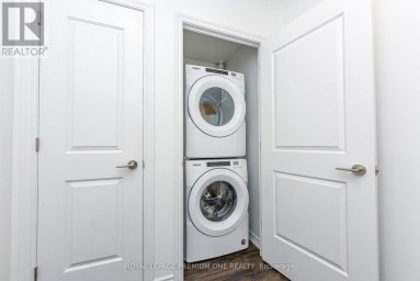 309 - 571 PRINCE EDWARD DRIVE N Toronto (Kingsway South) Ontario photo 23