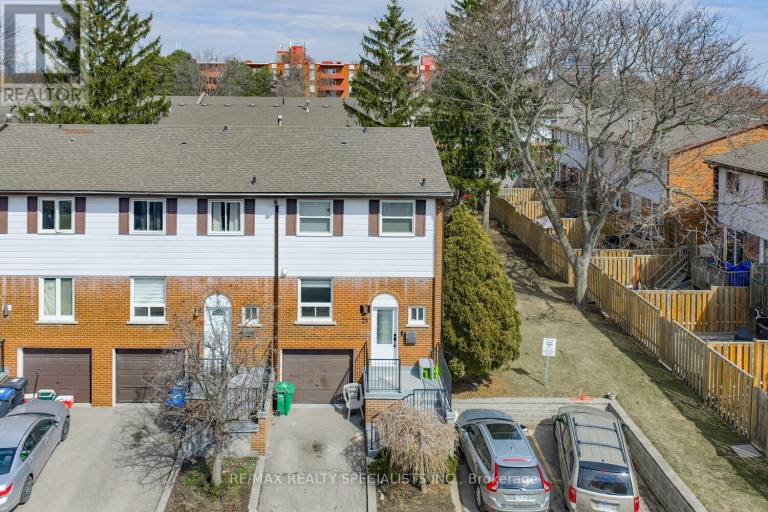 25 - 2445 HOMELANDS DRIVE, Mississauga (Sheridan), Ontario, L5K2C6