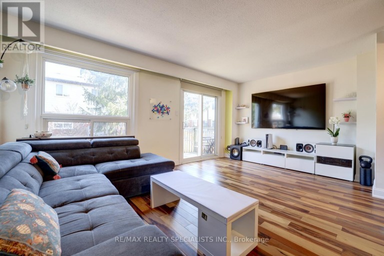 25 - 2445 HOMELANDS DRIVE, Mississauga (Sheridan), Ontario, L5K2C6