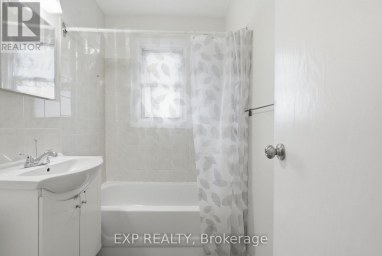 29 ROCKWOOD AVENUE St. Catharines (Secord Woods) Ontario photo 16