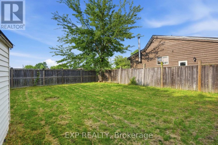 29 ROCKWOOD AVENUE, St. Catharines (Secord Woods), Ontario, L2P1E6