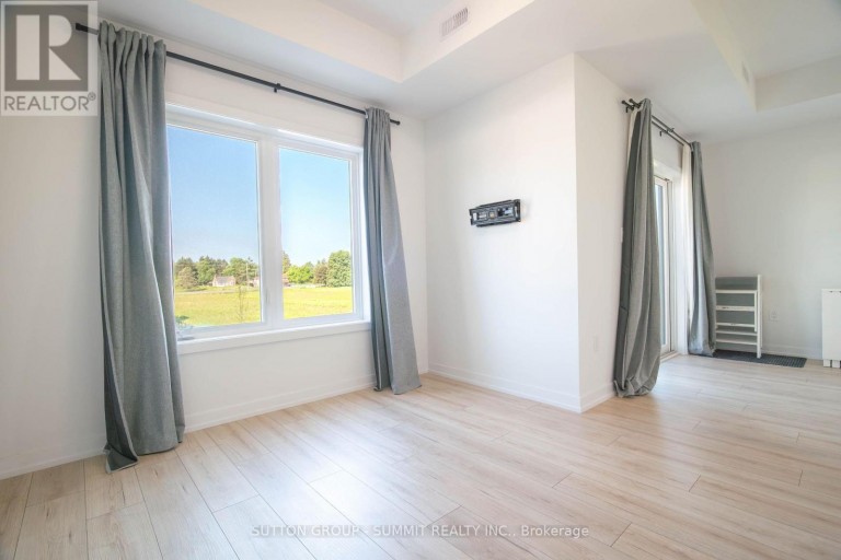 3 - 940 ST DAVID STREET N, Centre Wellington (Fergus), Ontario, N1M0L7