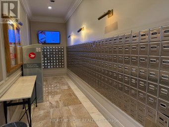 601 - 35 KINGSBRIDGE GARDEN CIRCLE Mississauga (Hurontario) Ontario photo 4