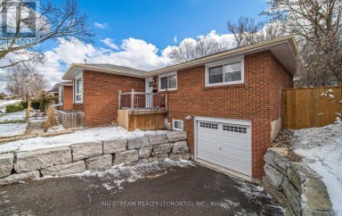 901 LILAC TERRACE Whitby (Downtown Whitby) Ontario photo 1