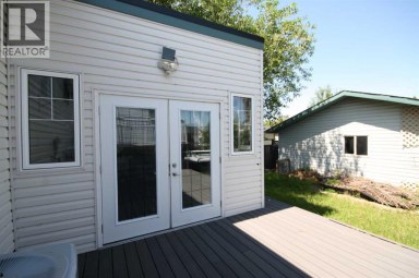209 Strathaven Bay Strathmore Alberta photo 6