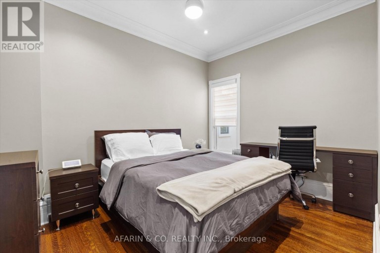 SECOND FLOOR & LOFT - 48 NASSAU STREET, Toronto (Kensington-Chinatown), Ontario, M5T1M2