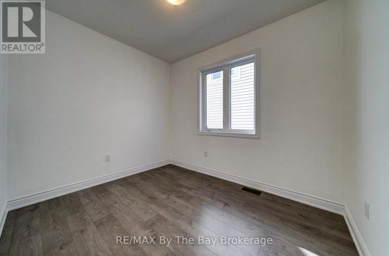 15 UNION BOULEVARD, Wasaga Beach, Ontario, L9Z0M6