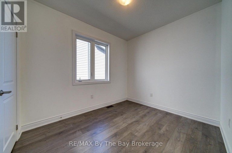 15 UNION BOULEVARD, Wasaga Beach, Ontario, L9Z0M6