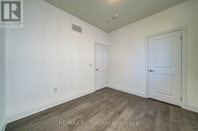 15 UNION BOULEVARD, Wasaga Beach, Ontario, L9Z0M6