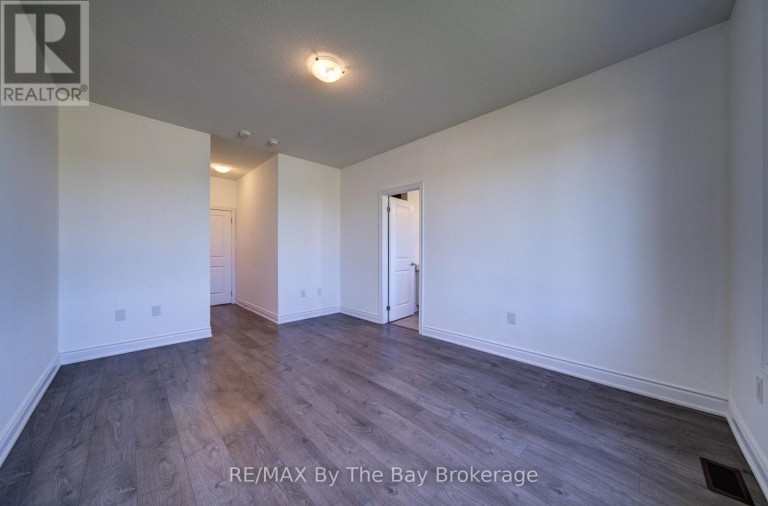 15 UNION BOULEVARD, Wasaga Beach, Ontario, L9Z0M6