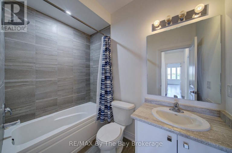 15 UNION BOULEVARD, Wasaga Beach, Ontario, L9Z0M6