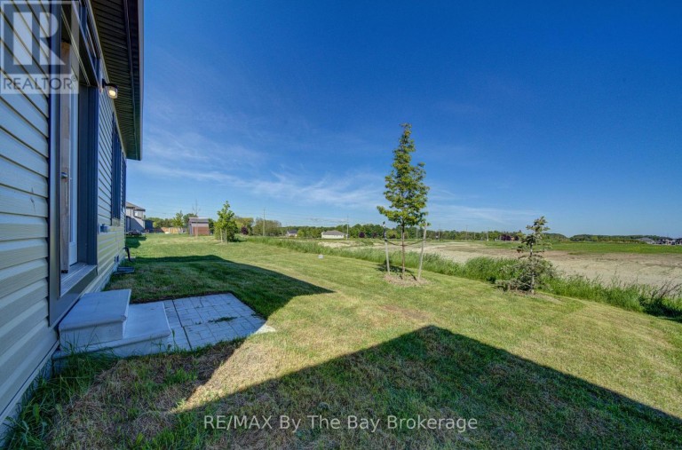 15 UNION BOULEVARD, Wasaga Beach, Ontario, L9Z0M6