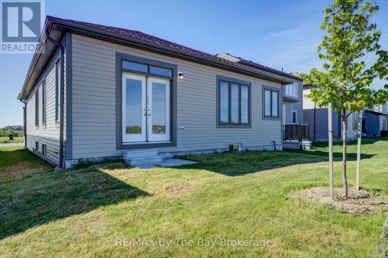 15 UNION BOULEVARD, Wasaga Beach, Ontario, L9Z0M6