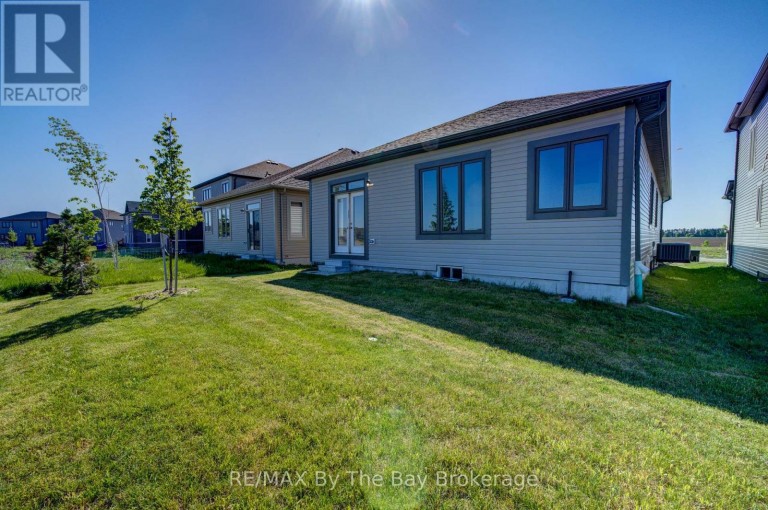 15 UNION BOULEVARD, Wasaga Beach, Ontario, L9Z0M6