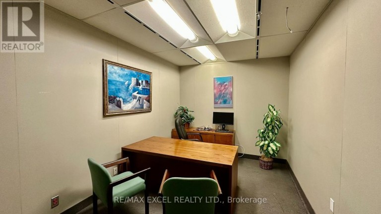 700 #11 - 55 TOWN CENTRE COURT, Toronto (Bendale), Ontario, M1P4X4