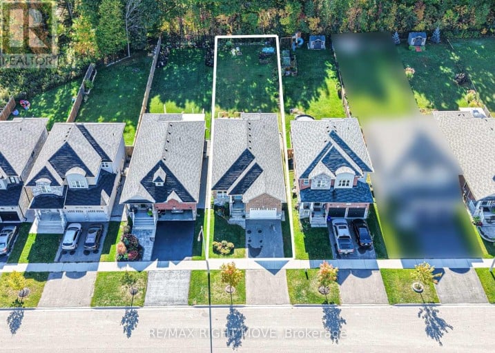 2997 STONE RIDGE BOULEVARD, Orillia, Ontario, L3V8J5