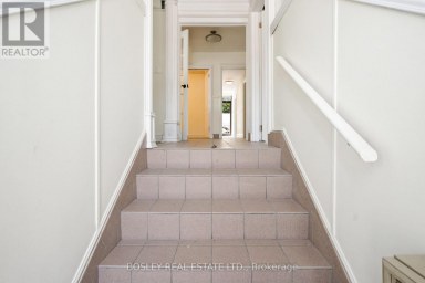 88 LAIRD DRIVE Toronto (Leaside) Ontario photo 2