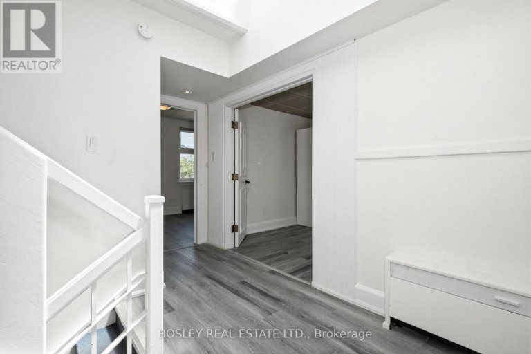 88 LAIRD DRIVE, Toronto (Leaside), Ontario, M4G3V1