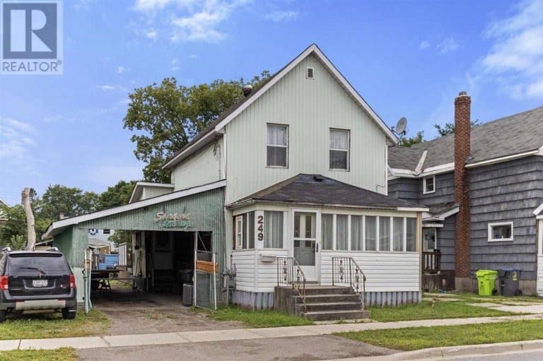 249 John St, Sault Ste. Marie, Ontario (id Sm261845)
