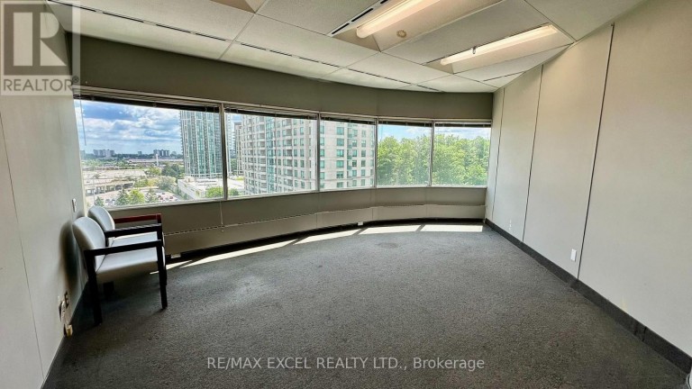 700 #37 - 55 TOWN CENTRE COURT, Toronto (Bendale), Ontario, M1P4X4
