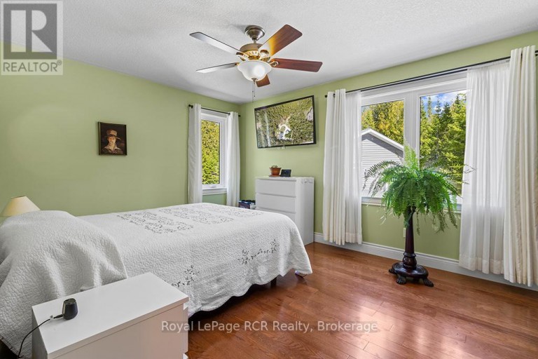 109 PIKE STREET, Northern Bruce Peninsula, Ontario, N0H1W0