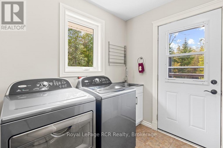 109 PIKE STREET, Northern Bruce Peninsula, Ontario, N0H1W0