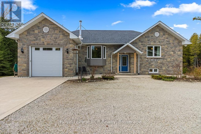 109 PIKE STREET, Northern Bruce Peninsula, Ontario, N0H1W0