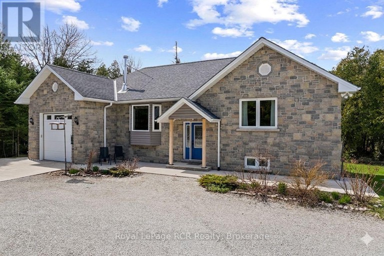 109 PIKE STREET, Northern Bruce Peninsula, Ontario, N0H1W0