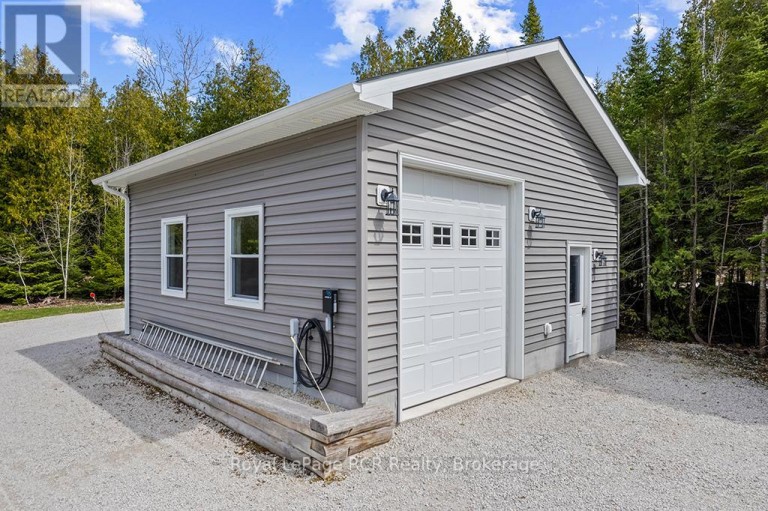 109 PIKE STREET, Northern Bruce Peninsula, Ontario, N0H1W0