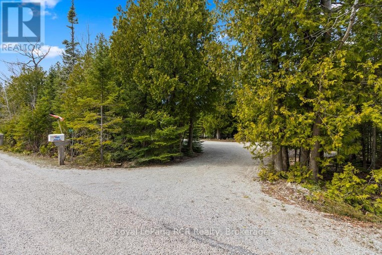 109 PIKE STREET, Northern Bruce Peninsula, Ontario, N0H1W0