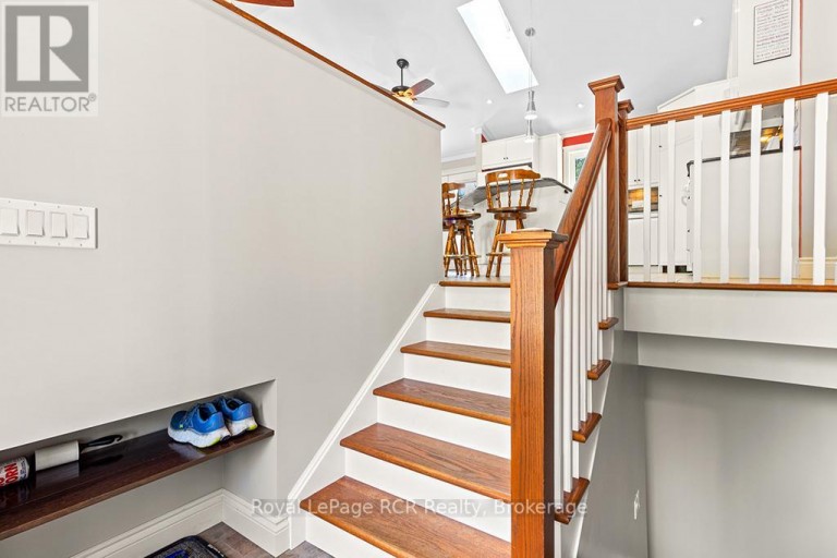109 PIKE STREET, Northern Bruce Peninsula, Ontario, N0H1W0