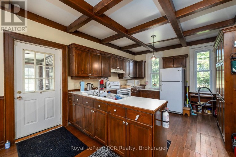 404683 GREY ROAD 4, West Grey, Ontario, N0C1K0