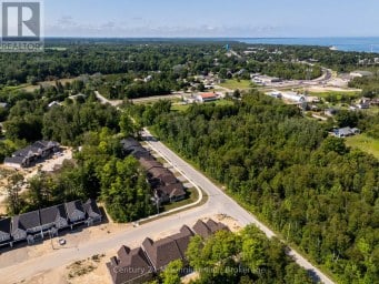 01 STEINWAY STREET Saugeen Shores Ontario photo 12