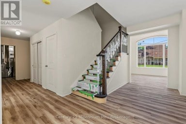 01 STEINWAY STREET Saugeen Shores Ontario photo 31