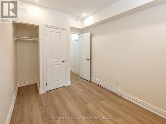 LOWER - 598 CRAWFORD STREET Toronto (Palmerston-Little Italy) Ontario photo 8