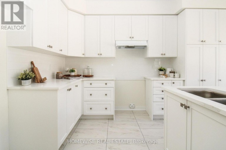 510 CLAYTON AVENUE, Peterborough (Monaghan Ward 2), Ontario, K9K0H5