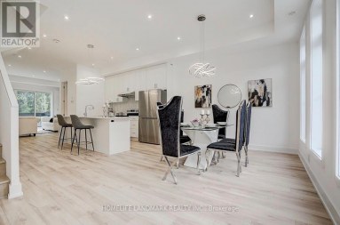 29 CHESTNUT COURT Aurora Ontario photo 24