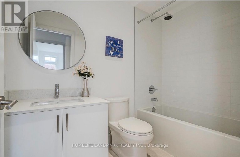 29 CHESTNUT COURT, Aurora, Ontario, L4G4A4