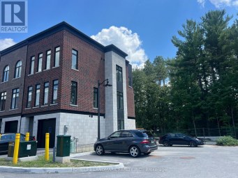 29 CHESTNUT COURT Aurora Ontario photo 48