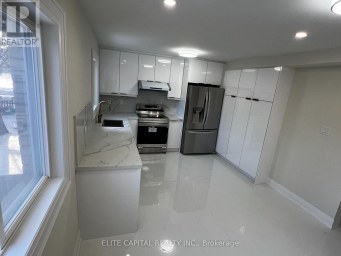 7 URSA STAR WAY Toronto (Henry Farm) Ontario photo 5