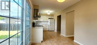 14 FAULKNER CRESCENT Toronto (Humbermede) Ontario photo 10