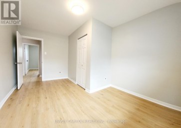 14 FAULKNER CRESCENT Toronto (Humbermede) Ontario photo 20