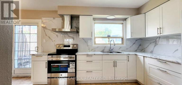 14 FAULKNER CRESCENT, Toronto (Humbermede), Ontario, M9M2C1