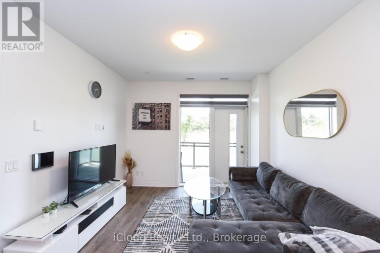 004 - 95 DUNDAS STREET, Oakville (GO Glenorchy), Ontario, L6M5N4