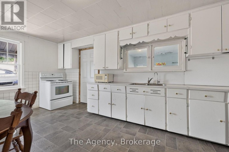 11401 HIGHWAY 12, Severn (Coldwater), Ontario, L0K1E0