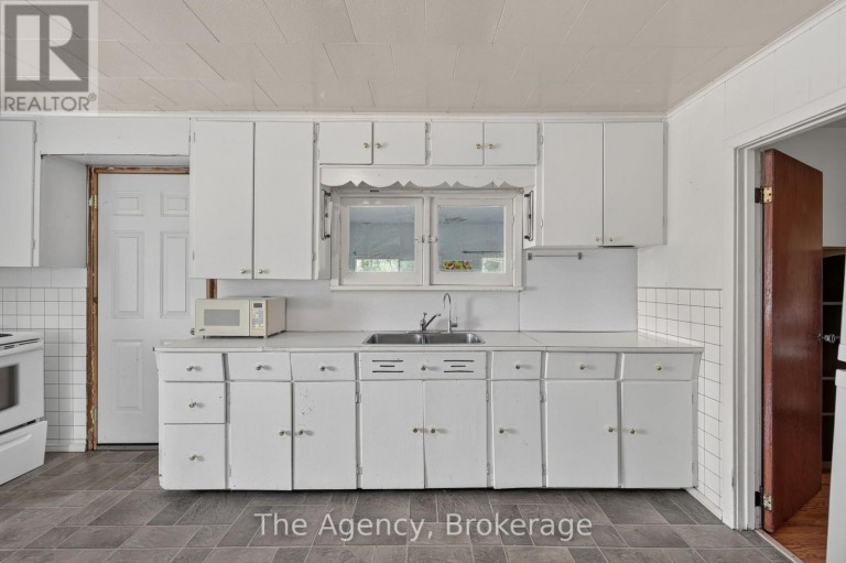 11401 HIGHWAY 12, Severn (Coldwater), Ontario, L0K1E0